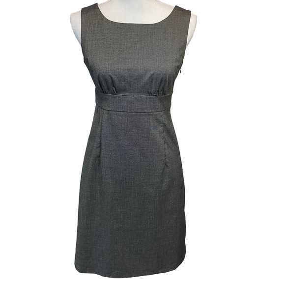 Gap Classic Pencil Dress. Size 4 - Picture 1 of 6